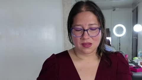 Snapshot of scarlett_widow chatting on December 20, 3:35 am scarlett_widow online show from December 20, 3:35 am