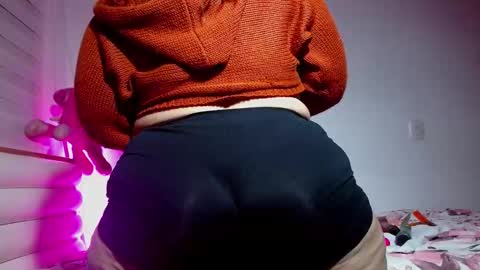 scarlettbooty online show from October 26, 5:02 am