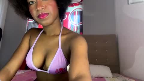 scarlettdivine505499 online show from August 2, 6:17 pm