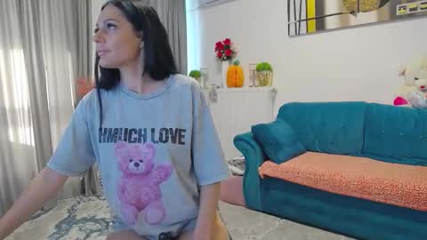 Scarlett online show from November 1, 6:15 am