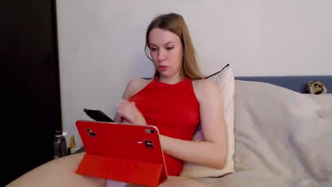 Scarlett online show from January 19, 12:42 pm