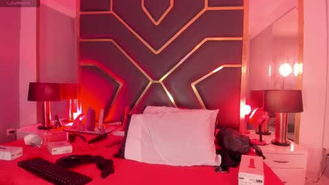 Scarlett Hot online show from October 1, 12:11 pm