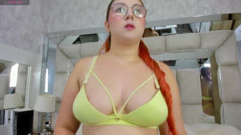 SCARLET online show from June 18, 3:18 am