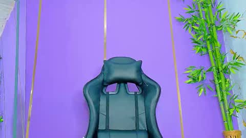 Scarlet online show from October 23, 7:18 am