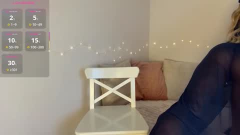 Scarlett Moonmuse online show from October 20, 9:32 am