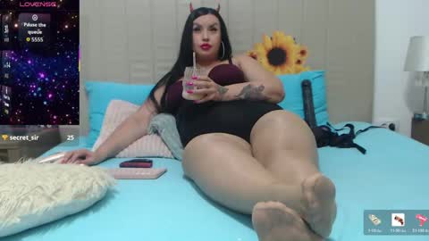Queen Scarlett online show from June 2, 10:34 pm
