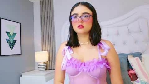 Scarlett Petrova online show from June 20, 11:24 am