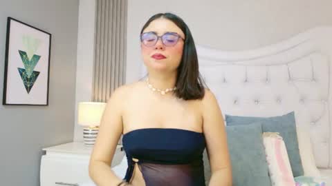 Scarlett Petrova online show from June 23, 11:30 am