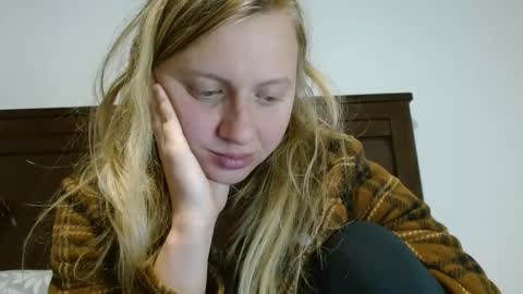 ScarTit Bernhard online show from March 4, 5:42 am