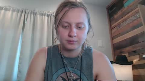 Snapshot of scartit chatting on February 26, 7:35 pm ScarTit Bernhard online show from February 26, 7:35 pm