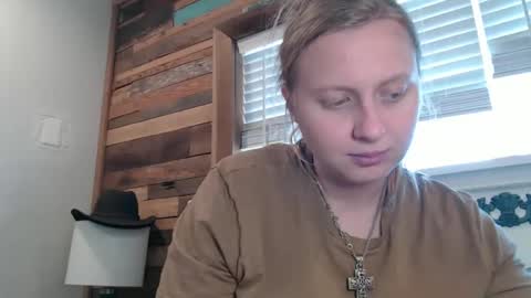 Snapshot of scartit chatting on February 28, 6:53 pm ScarTit Bernhard online show from February 28, 6:53 pm