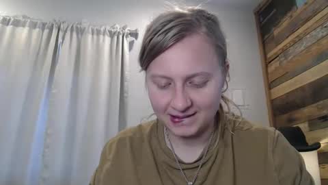 Snapshot of scartit chatting on March 2, 7:32 pm ScarTit Bernhard online show from March 2, 7:32 pm