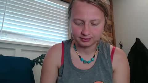 Snapshot of scartit chatting on March 24, 5:51 pm ScarTit Bernhard online show from March 24, 5:51 pm