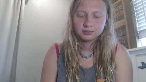 Snapshot of scartit chatting on March 25, 6:47 pm ScarTit Bernhard online show from March 25, 6:47 pm