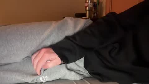 Skinny College Boy online show from December 9, 6:01 am