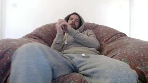 Snapshot of schmoose chatting on December 2, 9:24 am schmoose online show from December 2, 9:24 am