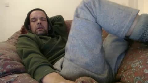 Snapshot of schmoose chatting on December 17, 11:05 pm schmoose online show from December 17, 11:05 pm