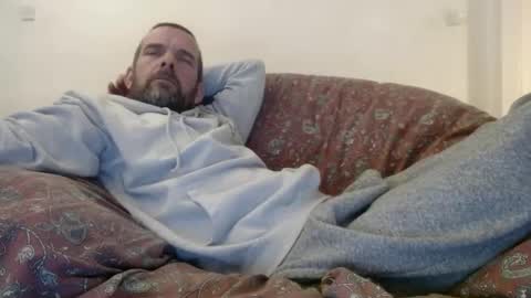 Snapshot of schmoose chatting on January 12, 5:54 pm schmoose online show from January 12, 5:54 pm