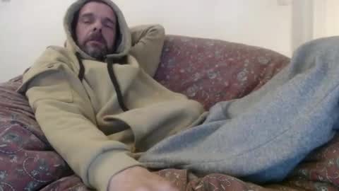 Snapshot of schmoose chatting on January 16, 7:31 pm schmoose online show from January 16, 7:31 pm