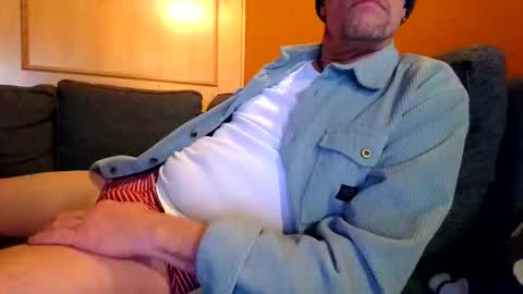 schmuhbaer1 online show from December 16, 11:37 am