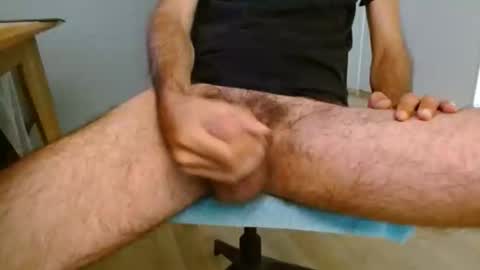 Snapshot of schnaebi13 chatting on September 15, 9:31 am schnaebi13 online show from September 15, 9:31 am