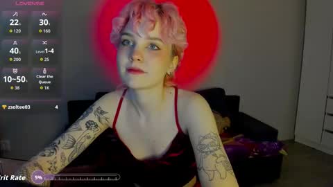 Snapshot of school_love chatting on November 9, 7:28 am Rina online show from November 9, 7:28 am