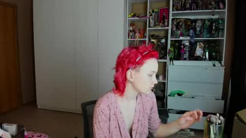 Snapshot of school_love chatting on April 30, 7:14 am Rina online show from April 30, 7:14 am