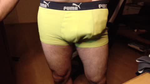 Snapshot of schwarzblau chatting on December 30, 11:17 pm Tom online show from December 30, 11:17 pm