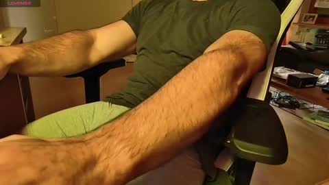 Snapshot of schwarzblau chatting on September 10, 9:09 am Tom online show from September 10, 9:09 am