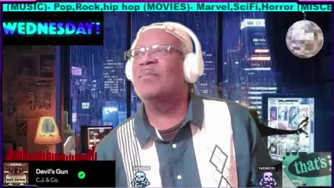 Snapshot of scifidiscoguy chatting on December 4, 1:26 am ...PHIL... online show from December 4, 1:26 am