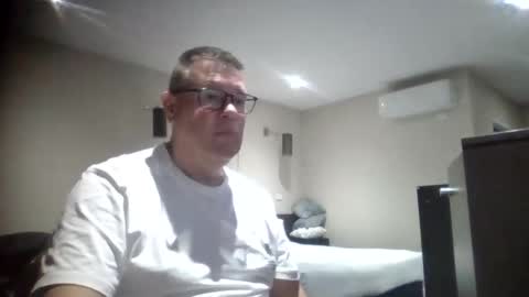 Scoobs online show from October 15, 8:47 am