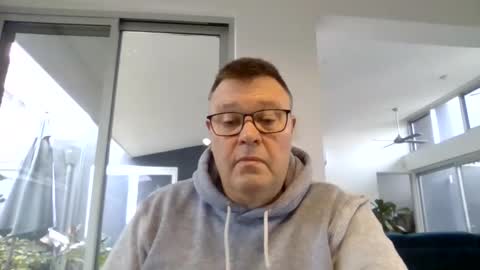Scoobs online show from June 1, 1:07 am