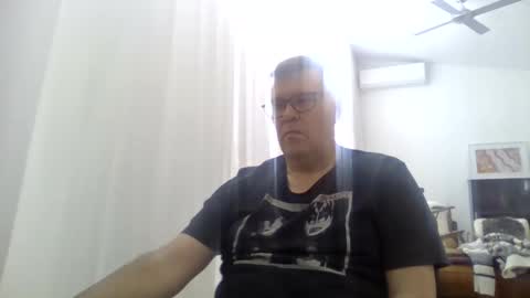 Scoobs online show from June 11, 2:22 am