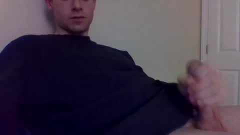 scooter912 online show from March 3, 8:59 pm