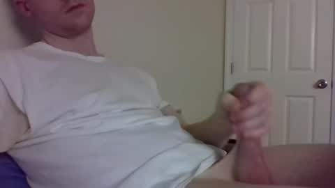 scooter912 online show from March 8, 5:28 pm