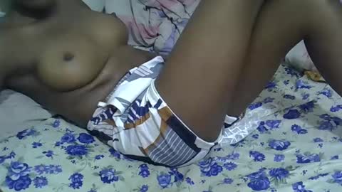 Snapshot of scorviaamanda254 chatting on December 9, 7:39 am Its Lilly online show from December 9, 7:39 am