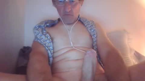 scotchwhieskie online show from October 4, 11:47 pm