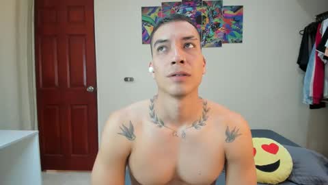 Daniel martinez - Independent model online show from September 22, 6:10 pm