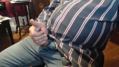 Snapshot of scottbearfun chatting on March 11, 3:51 pm scottbearfun online show from March 11, 3:51 pm