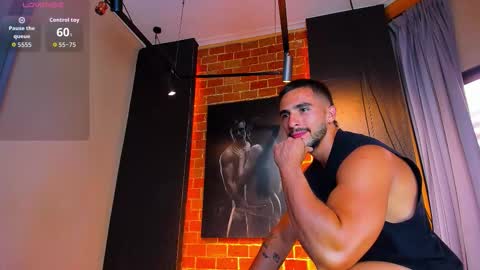 Snapshot of scottfischer_ chatting on November 10, 7:13 pm Scottfischer online show from November 10, 7:13 pm