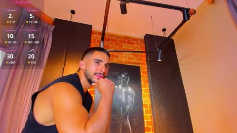 Snapshot of scottfischer_ chatting on November 21, 7:12 pm Scottfischer online show from November 21, 7:12 pm