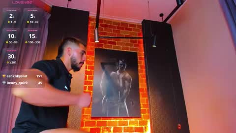 Scottfischer  online show from December 19, 7:32 pm