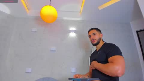 Snapshot of scottfischer_ chatting on February 23, 7:11 pm Scottfischer online show from February 23, 7:11 pm