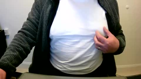 Scott online show from December 31, 9:10 am