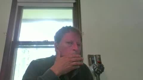 scottpbi52 online show from April 28, 4:34 pm