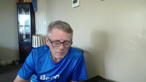 James online show from October 23, 9:41 am