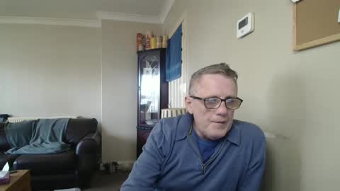 Snapshot of scottsman214 chatting on February 16, 12:56 pm James online show from February 16, 12:56 pm