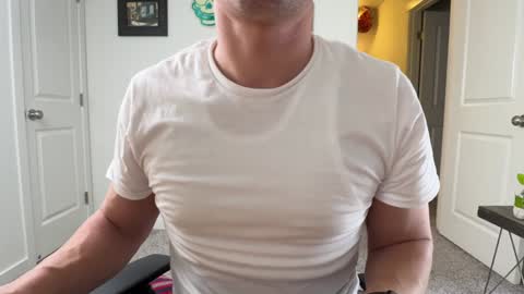 Snapshot of scottybeam chatting on January 16, 10:10 am Scotty online show from January 16, 10:10 am