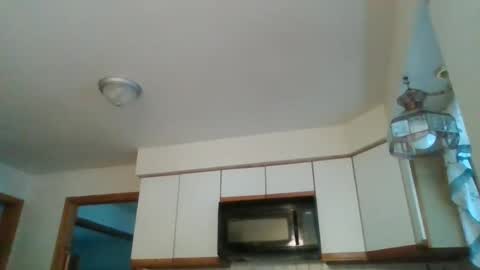 scottydoesntknow0 online show from December 25, 9:22 pm