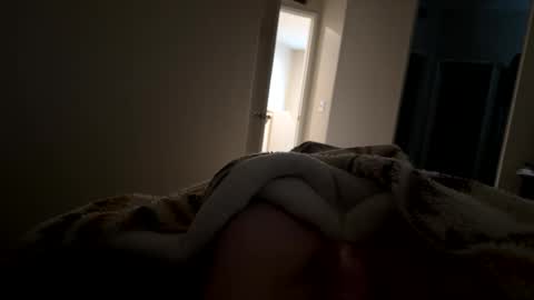 Snapshot of scottyn69 chatting on December 27, 10:26 pm scottyn69 online show from December 27, 10:26 pm